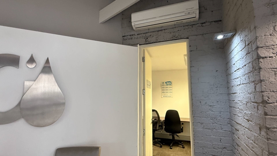 To Let commercial Property for Rent in De Waterkant Western Cape